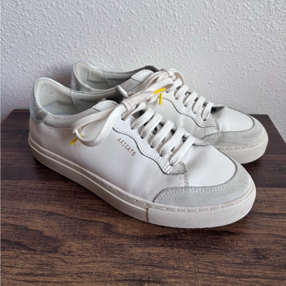 Axel Arigato Clean 90 Triple Sneakers - Picture 1 of 5